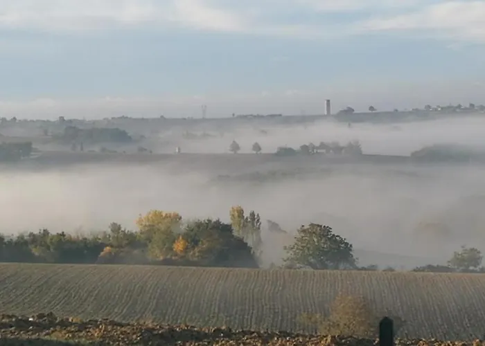 Couette-café D'hôtes La Courbe 3*